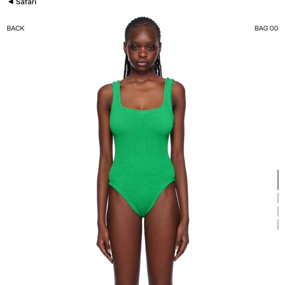 Hunza G one piece green square neck swimsuit only worn a few times one size